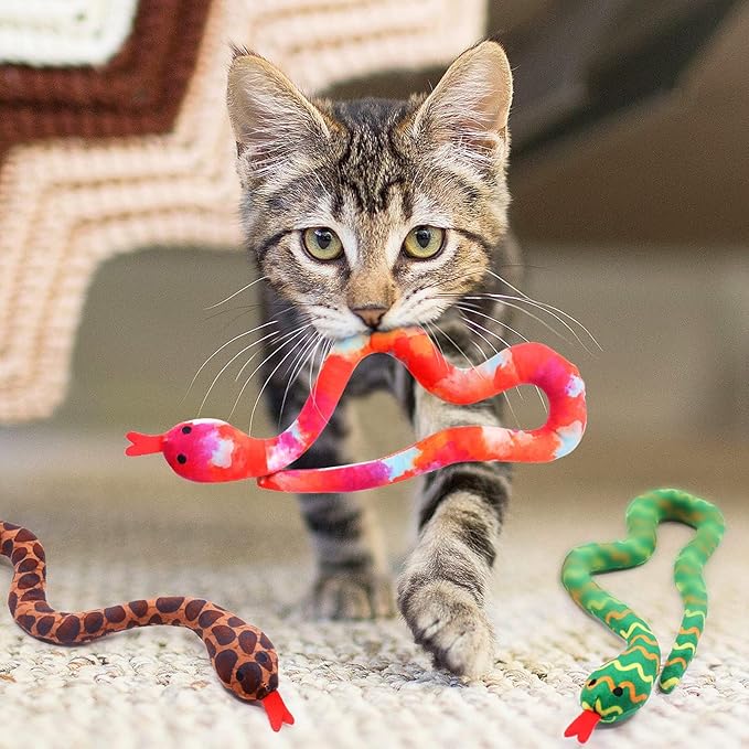 CiyvoLyeen Snake Catnip Toys Kitten Supplies Interactive Catnip Toys for Indoor Cats Snakes Cat Toy Novelty Gift for Cat Lovers Dental Health Chew Catnip Toy for Cats Set of 3