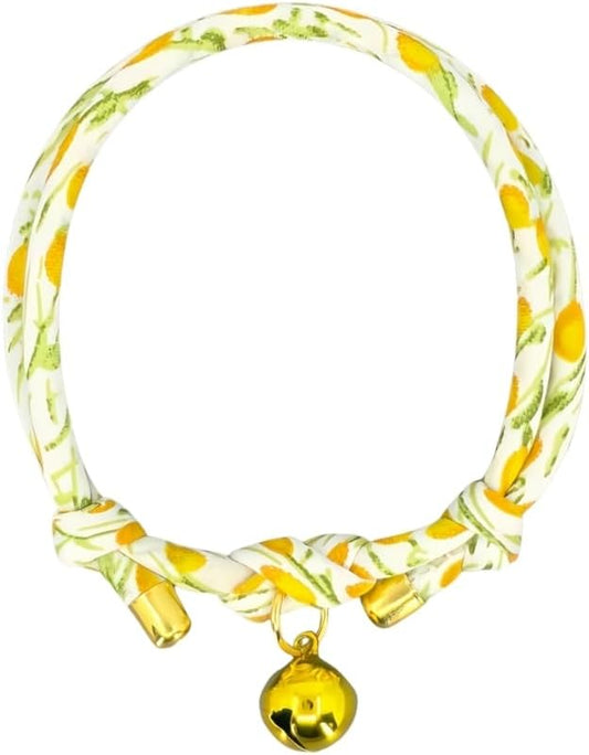 Handmade Cotton Spring Cat Collar with Bell – Adjustable Slip-On Design, No Buckle, Lightweight Rope Collar for Kittens, Indoor Cats, and Small Pets (Leaf-Yellow)