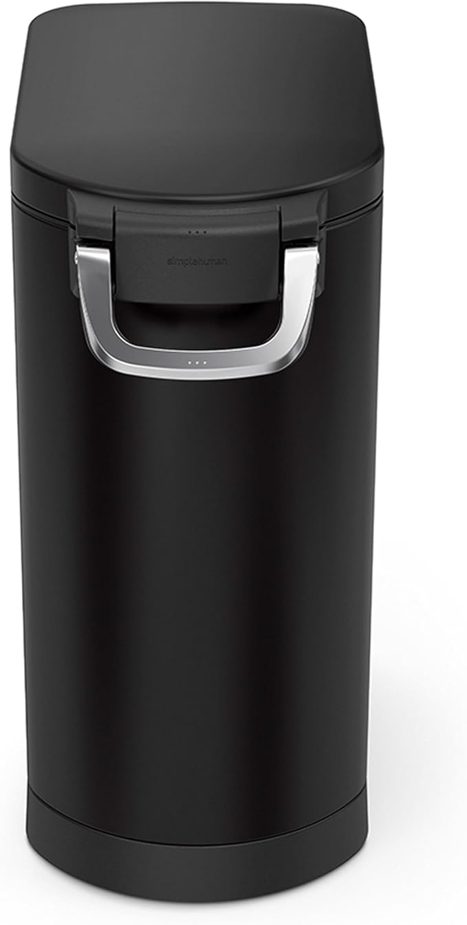 simplehuman 30 Liter, 32 lb / 14.5 kg Large Pet Food Storage Container for Dog Food, Cat Food, and Bird Feed, Matte Black