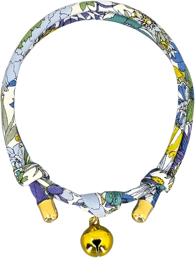 Handmade Cotton Cat Collar with Bell – Adjustable Slip-On Design, No Buckle, Lightweight Rope Collar for Kittens, Indoor Cats, and Small Pets (Iris)