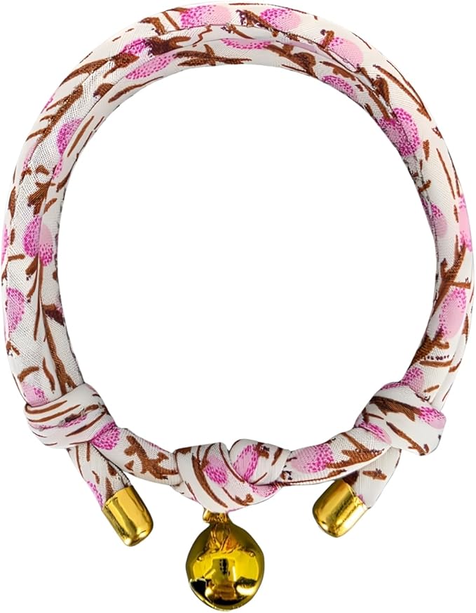 Handmade Cotton Spring Cat Collar with Bell – Adjustable Slip-On Design, No Buckle, Lightweight Rope Collar for Kittens, Indoor Cats, and Small Pets (Leaf-Pink)