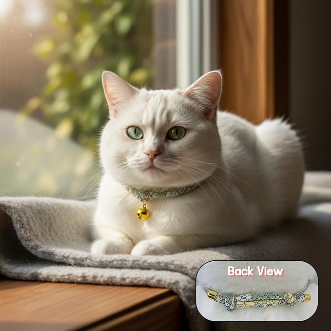 Handmade Cotton Cat Collar with Bell – Adjustable Slip-On Design, No Buckle, Lightweight Rope Collar for Kittens, Indoor Cats, and Small Pets (Lime)