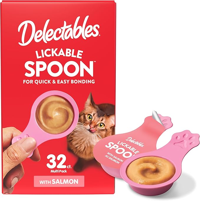 Hartz Delectables Lickable Spoon Handheld Wet Cat Treats Made with Real Salmon, Quick & Easy Creamy Puree, Mess Free, Grain-Free, No Added Fillers, No by-Products, No Added Preservatives, Salmon 32ct