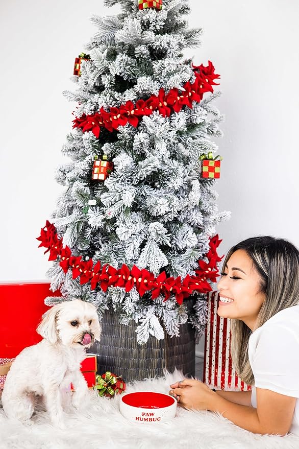 Pearhead Ceramic Paw Humbug Dog Bowl, Holds 3 Cups, Christmas Holiday Speckled Stoneware Design, Pet Feeding Dish, Microwave and Dishwasher Safe, Medium