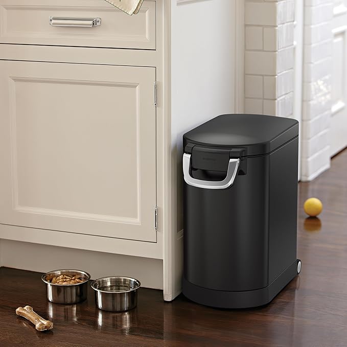 simplehuman 25 Liter, 27 lb / 12.2 kg Medium Pet Food Storage Container for Dog Food, Cat Food, and Bird Feed, Alloy Steel, Matte Black